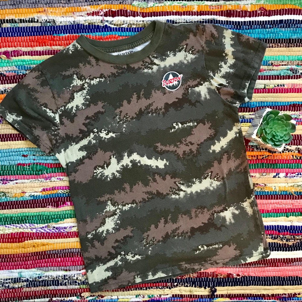 Burton ~ Camo tee